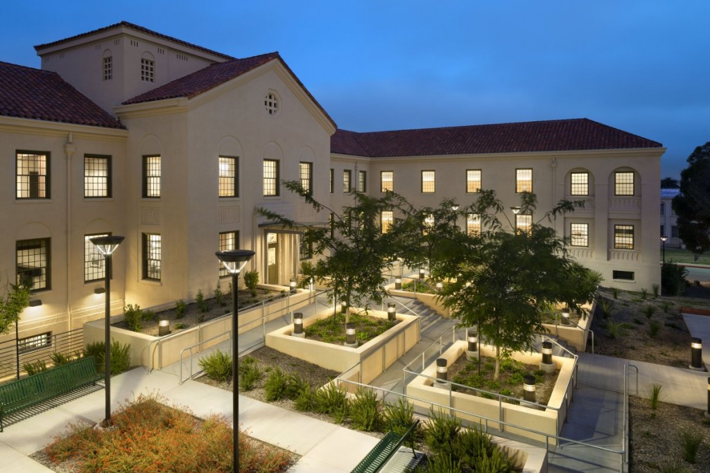 in-los-angeles-leo-daly-designed-homeless-veterans-transitional-housing-for-the-us-veterans-affairs-service